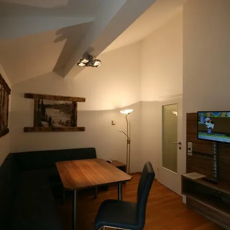 Zur Kapelle * カプルーン